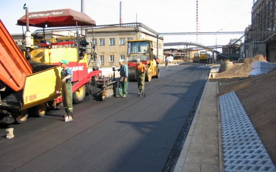 Renowacja nawierzchni dróg wewnątrz zakładowych